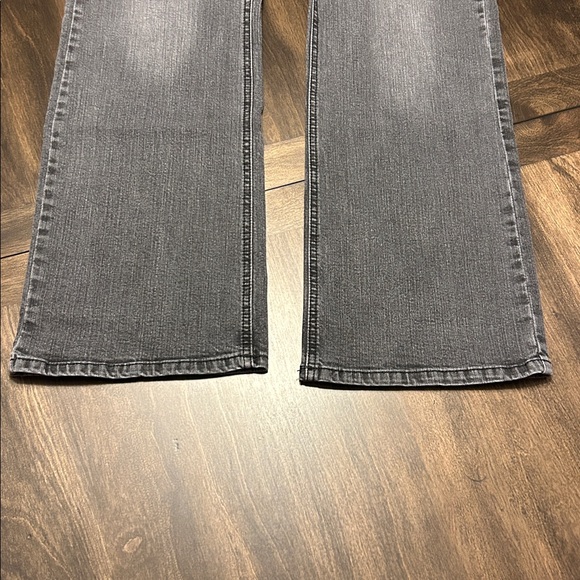 INC JEANS - Picture 14 of 15